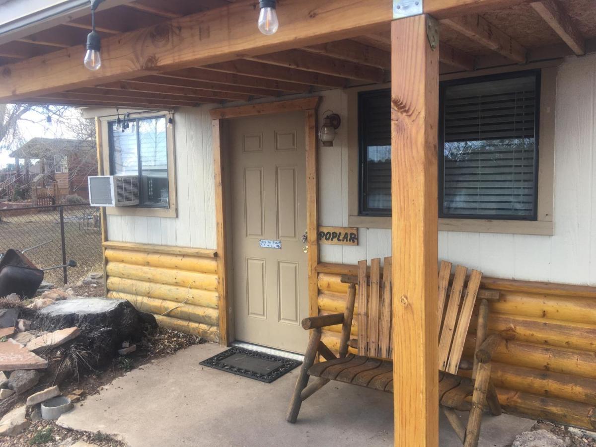 Rainbows End Fishing Resort ไพน์ท็อป-เลคไซด์ ภายนอก รูปภาพ