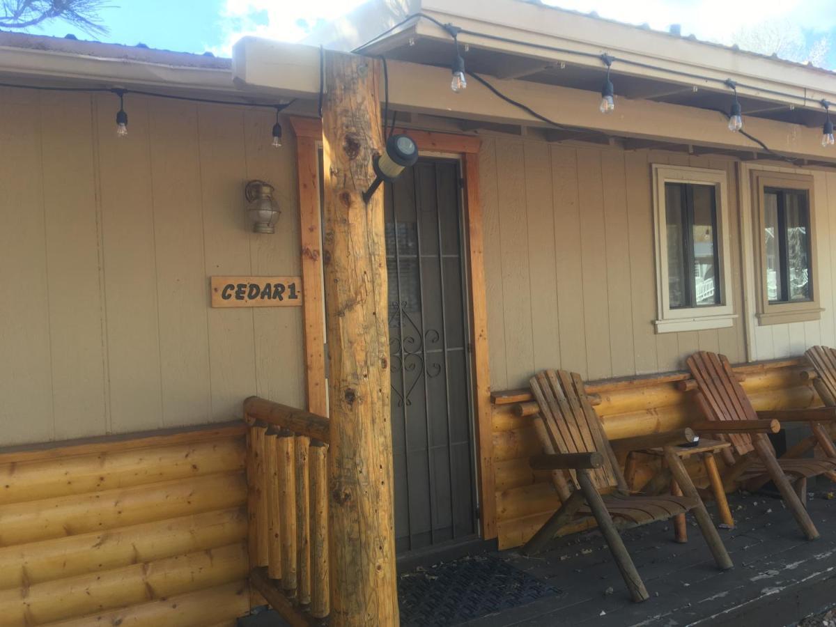Rainbows End Fishing Resort ไพน์ท็อป-เลคไซด์ ภายนอก รูปภาพ